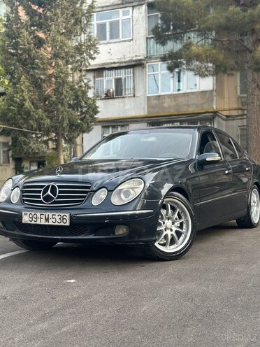Mercedes E 220 d 2002, 314,000 km - 2.2 l - Bakı