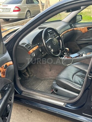 Mercedes E 220 d 2002, 314,000 km - 2.2 l - Bakı
