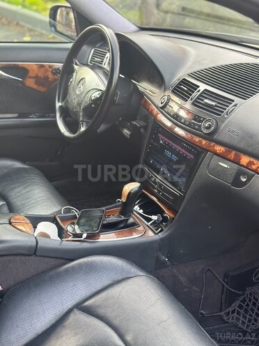 Mercedes E 220 d 2002, 314,000 km - 2.2 l - Bakı