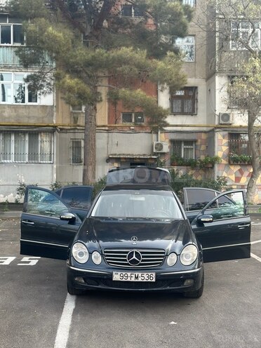 Mercedes E 220 d 2002, 314,000 km - 2.2 l - Bakı