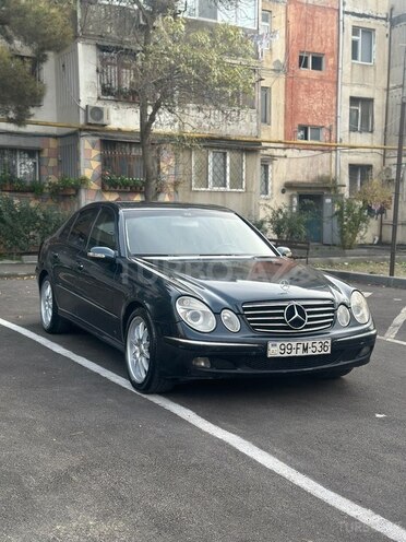 Mercedes E 220 d 2002, 314,000 km - 2.2 l - Bakı