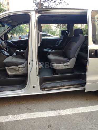 Hyundai H-1 2008, 220,000 km - 2.4 l - Bakı