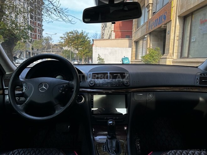 Mercedes E 220 d 2006, 325,000 km - 2.2 л - Bakı