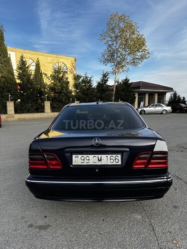 Mercedes E 220 d 2002, 361,198 km - 2.2 l - Bakı