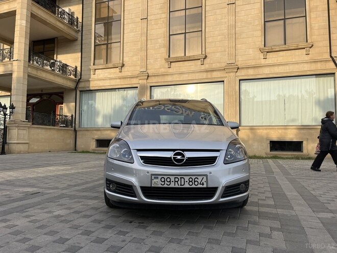 Opel Zafira 2006, 310,200 km - 2.2 l - Sumqayıt