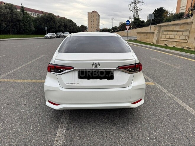 Toyota Corolla 2021, 43,900 km - 1.6 л - Bakı