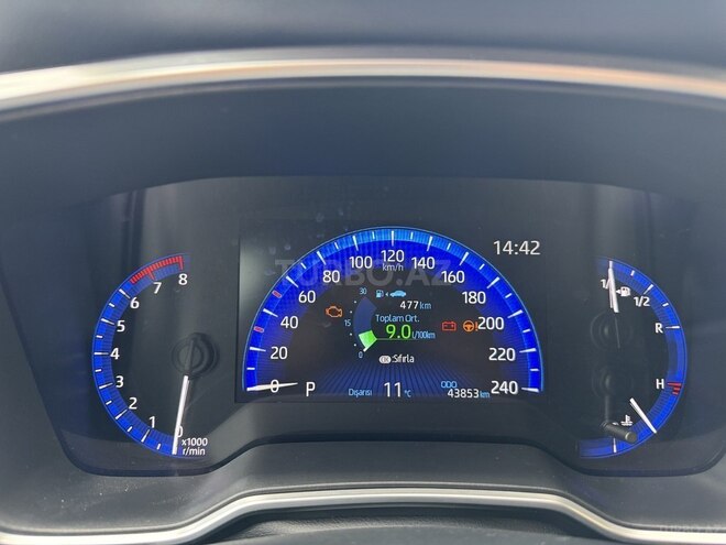 Toyota Corolla 2021, 43,900 km - 1.6 л - Bakı