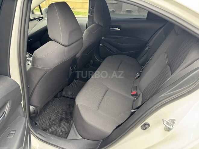 Toyota Corolla 2021, 43,900 km - 1.6 л - Bakı