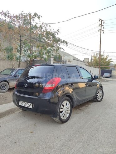 Hyundai i20 2009, 273,000 km - 1.6 л - Bakı