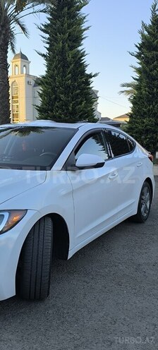 Hyundai Elantra 2018, 155,463 km - 2.0 л - Astara