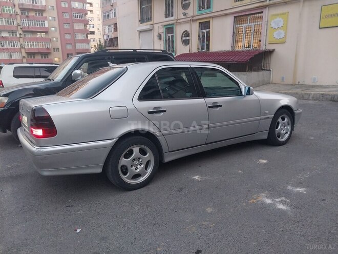 Mercedes C 220 d 1999, 590,000 km - 2.2 l - Bakı