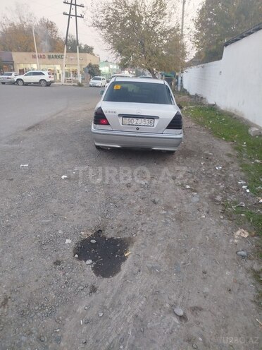 Mercedes C 200 d 1995, 140,356 km - 2.0 l - Ağdam