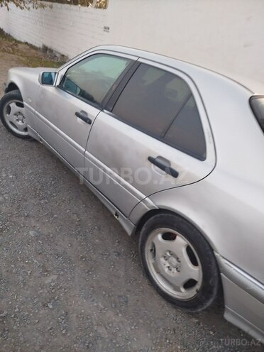 Mercedes C 200 d 1995, 140,356 km - 2.0 l - Ağdam