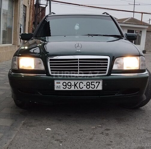 Mercedes C 220 d 1999, 262,000 km - 2.2 l - Bakı