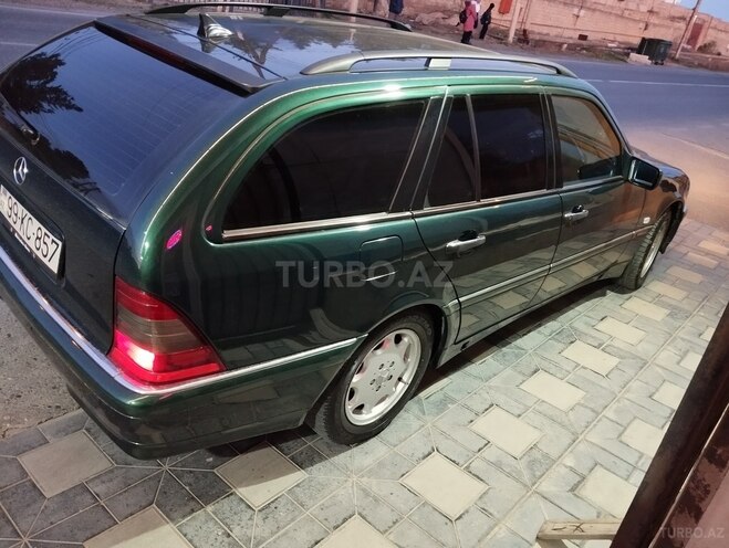 Mercedes C 220 d 1999, 262,000 km - 2.2 l - Bakı