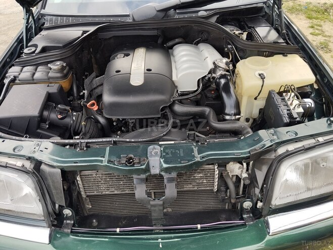 Mercedes C 220 d 1999, 262,000 km - 2.2 l - Bakı
