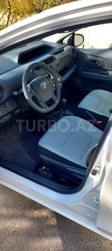 Toyota Aqua 2019, 135,000 km - 1.5 л - Bakı