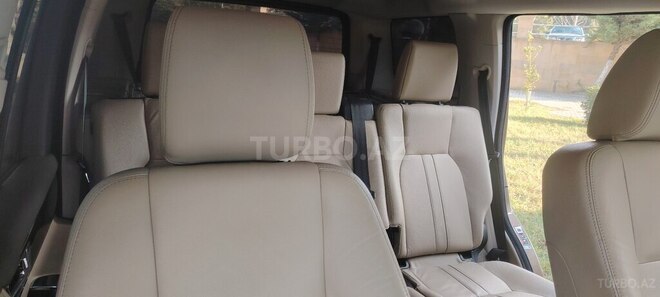 Land Rover Discovery 2010, 184,093 km - 5.0 л - Bakı
