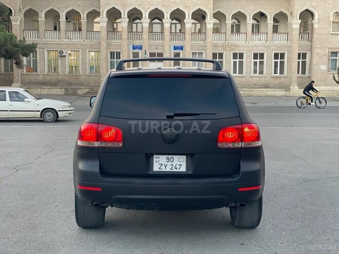 Volkswagen Touareg 2004, 258,741 km - 3.2 l - Sumqayıt