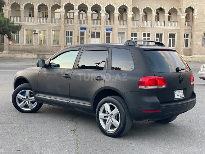Volkswagen Touareg 2004, 258,741 km - 3.2 l - Sumqayıt