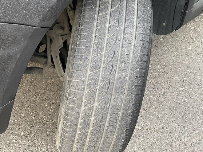 Volkswagen Touareg 2004, 258,741 km - 3.2 l - Sumqayıt
