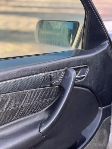Mercedes C 230 1999, 400,000 km - 2.3 л - Gəncə