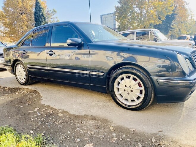 Mercedes E 270 2001, 400 km - 2.7 l - İmişli