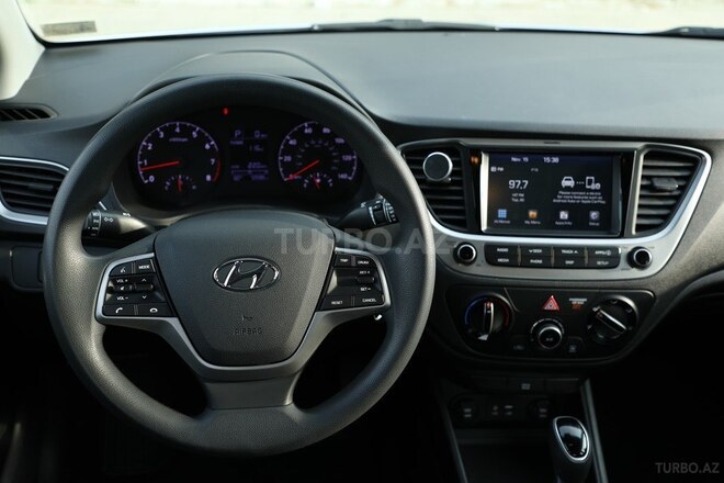 Hyundai Accent 2018, 72,500 km - 1.6 l - Bakı