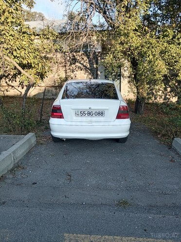 Opel Vectra 1997, 230,000 km - 2.0 l - Şəki