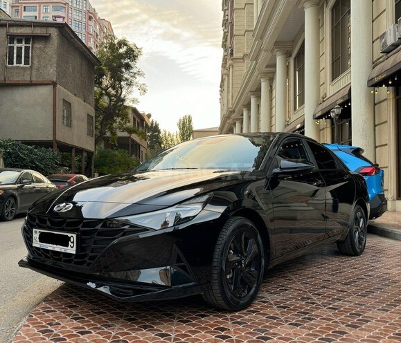 Hyundai Elantra 2023, 35,000 km - 1.6 l - Bakı