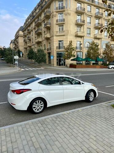 Hyundai Elantra 2014, 302,557 km - 1.8 l - Bakı