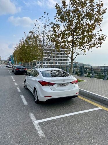 Hyundai Elantra 2014, 302,557 km - 1.8 l - Bakı