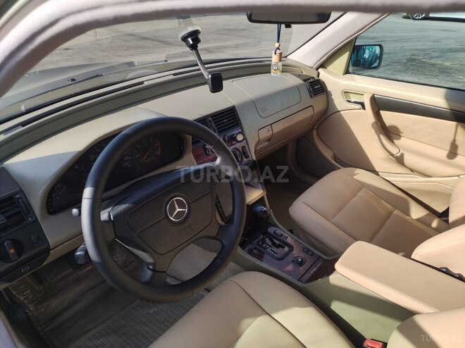 Mercedes C 220 d 1999, 710,000 km - 2.2 l - Bakı