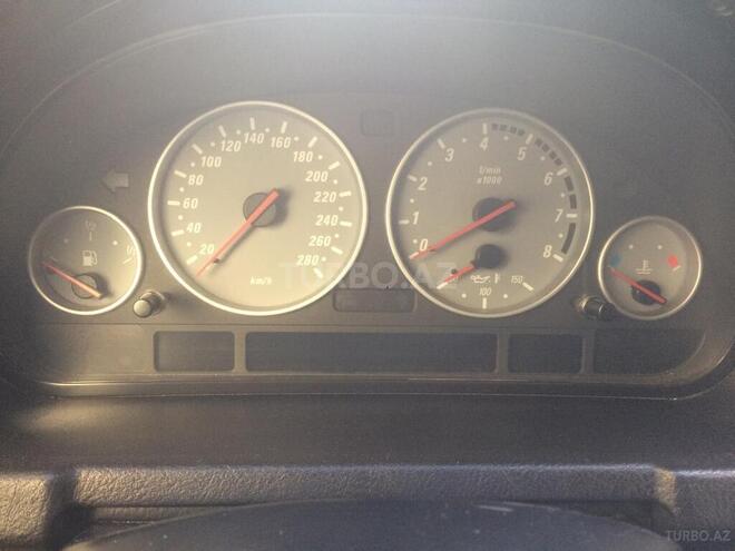 BMW X5 2003, 380,000 km - 4.6 l - Bakı
