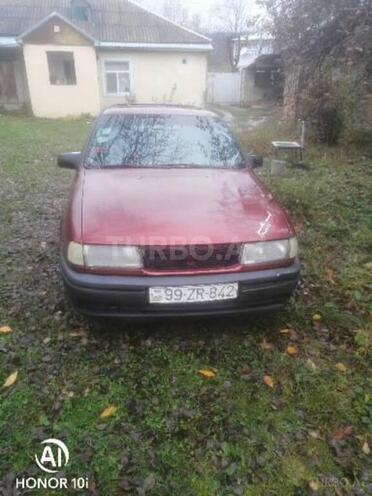 Opel Vectra 1991, 965,340 km - 1.6 l - Quba