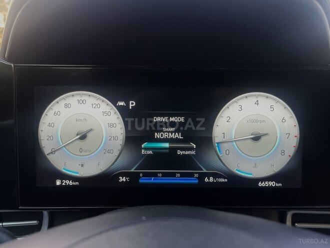 Hyundai Elantra-12