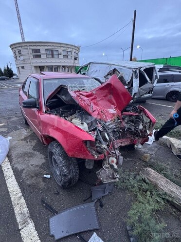 Mercedes E 220 1995, 345,675 km - 2.2 l - Oğuz