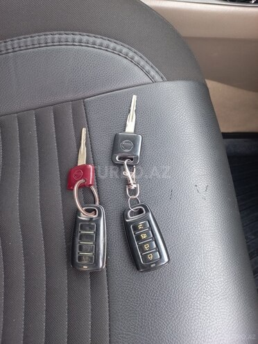 Nissan Sunny 2006, 360,000 km - 1.6 l - Bakı