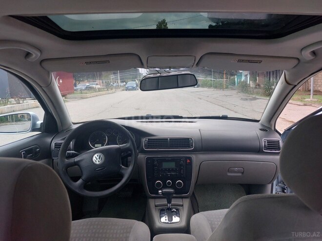 Volkswagen Passat 2003, 280,000 km - 1.8 l - Bakı