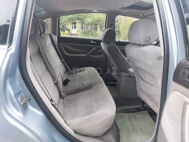 Volkswagen Passat 2003, 280,000 km - 1.8 l - Bakı
