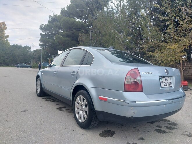 Volkswagen Passat 2003, 280,000 km - 1.8 l - Bakı