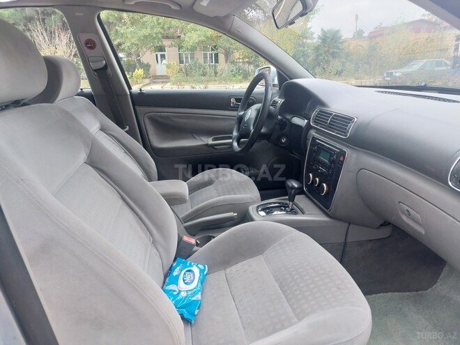 Volkswagen Passat 2003, 280,000 km - 1.8 l - Bakı