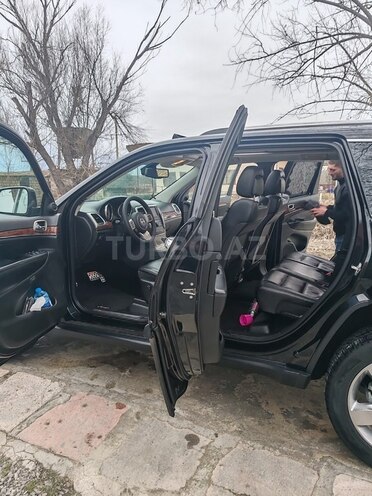 Jeep Grand Cherokee 2012, 242,000 km - 3.6 л - Bakı