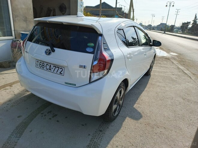 Toyota Aqua 2016, 128,200 km - 1.5 l - Bakı