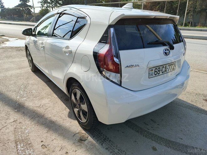 Toyota Aqua 2016, 128,200 km - 1.5 l - Bakı