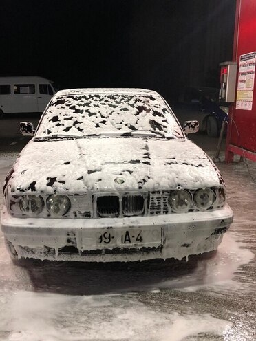 BMW 520 1988, 380,000 km - 2.0 l - Gəncə