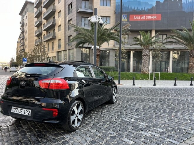 Kia Rio 2015, 158,123 km - 1.6 l - Bakı