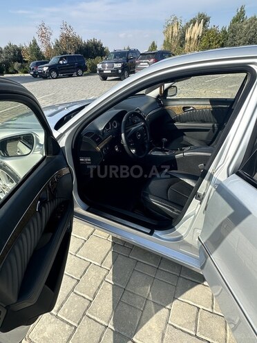 Mercedes E 350 2007, 243,000 km - 3.5 l - Bakı