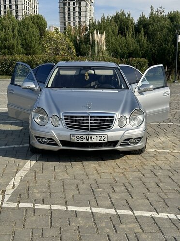 Mercedes E 350 2007, 243,000 km - 3.5 l - Bakı