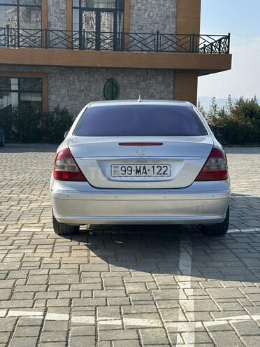 Mercedes E 350 2007, 243,000 km - 3.5 l - Bakı